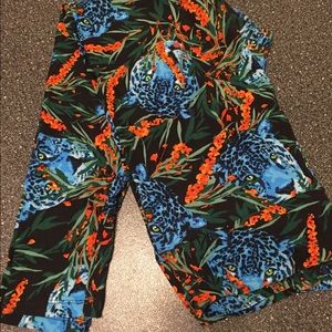 EUC Cheetah Jungle Lularoe Leggings Size TC!